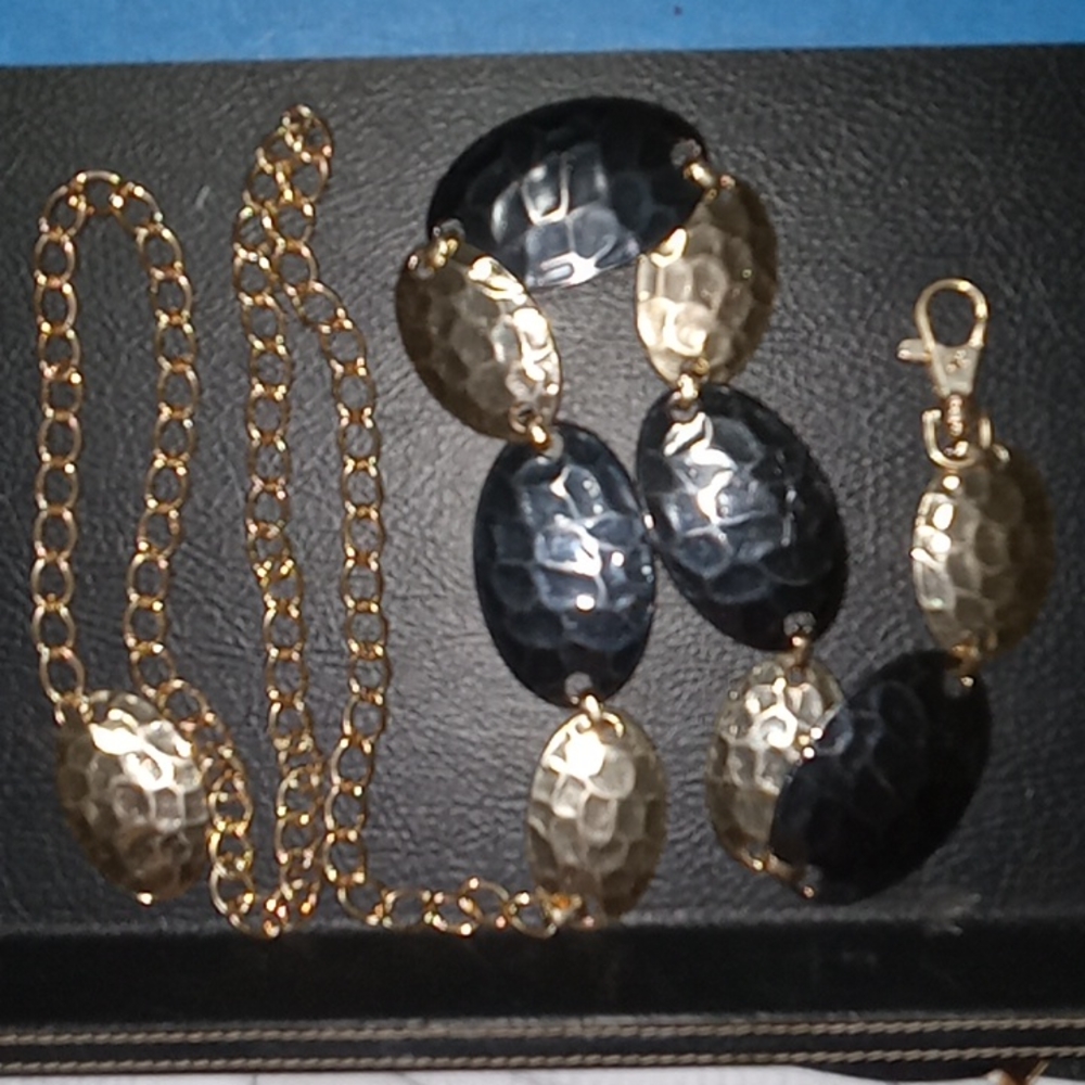 Gold accessory chain